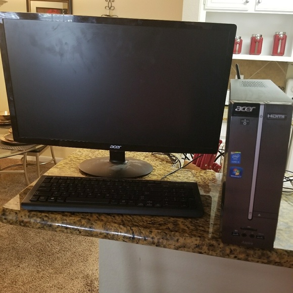 Computer - Picture 3 of 3